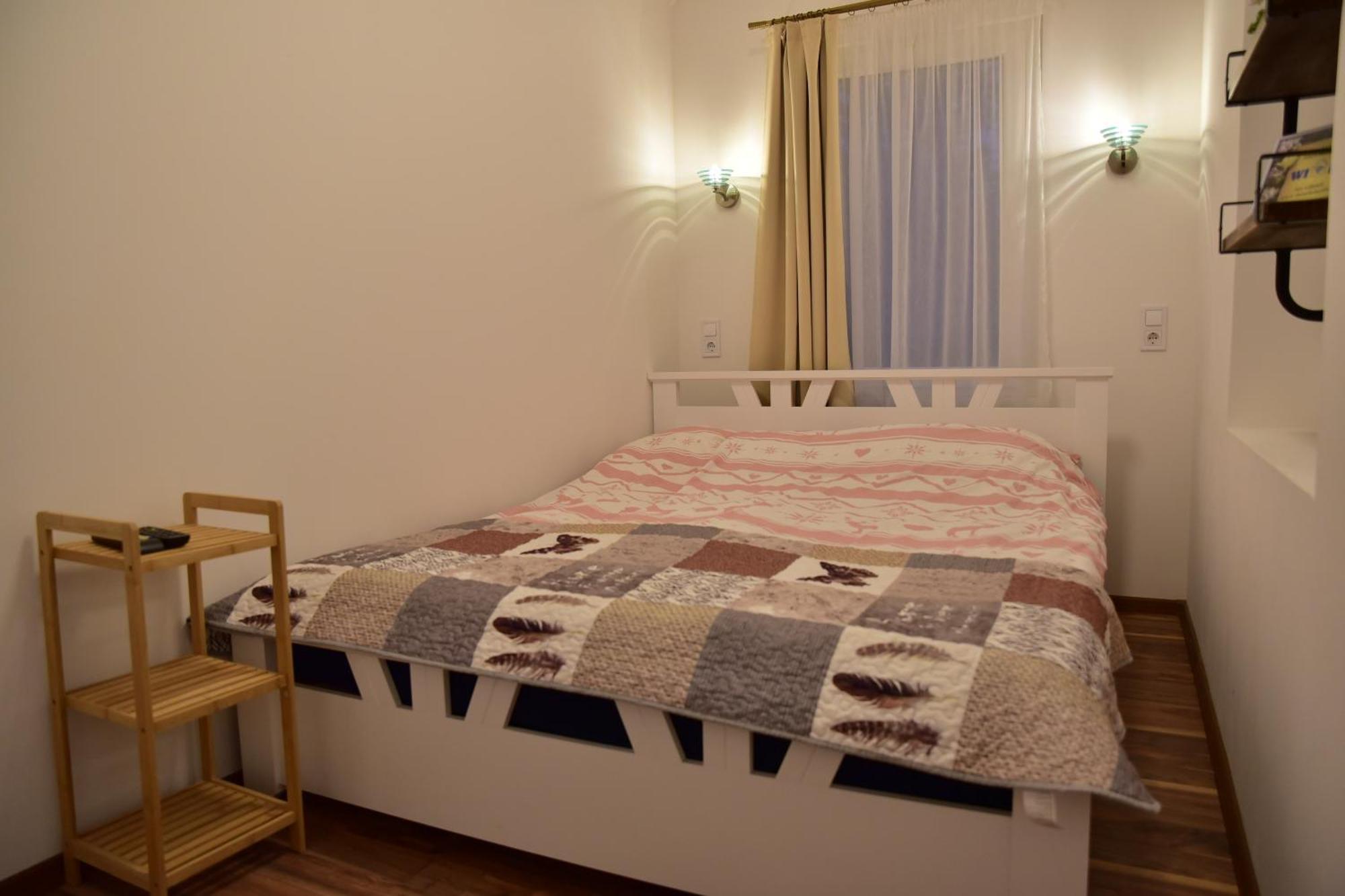 Gyoember Tanya Villa Asotthalom Ruang foto