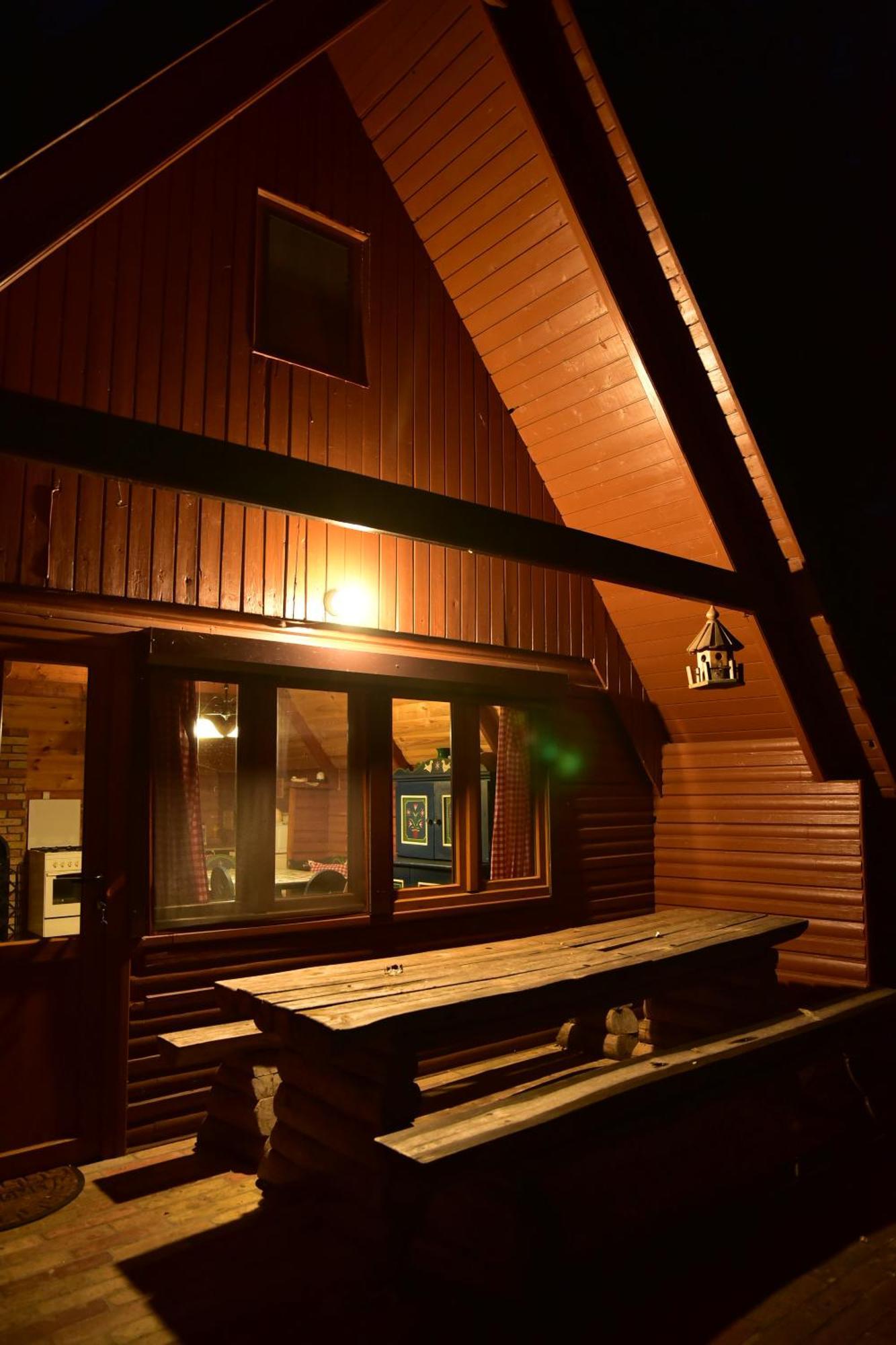 Gyoember Tanya Villa Asotthalom Ruang foto