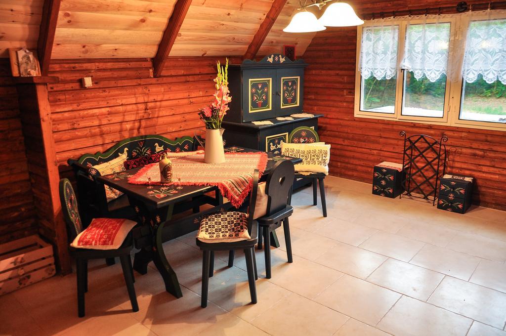 Gyoember Tanya Villa Asotthalom Bagian luar foto